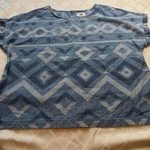 Old Navy Blue Patterned Women’s Shirt Large